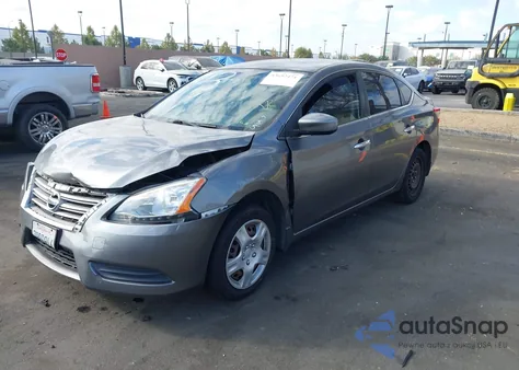 2015 Nissan Sentra S z USA, uszkodzony, nr VIN 3N1AB7AP8FY369757